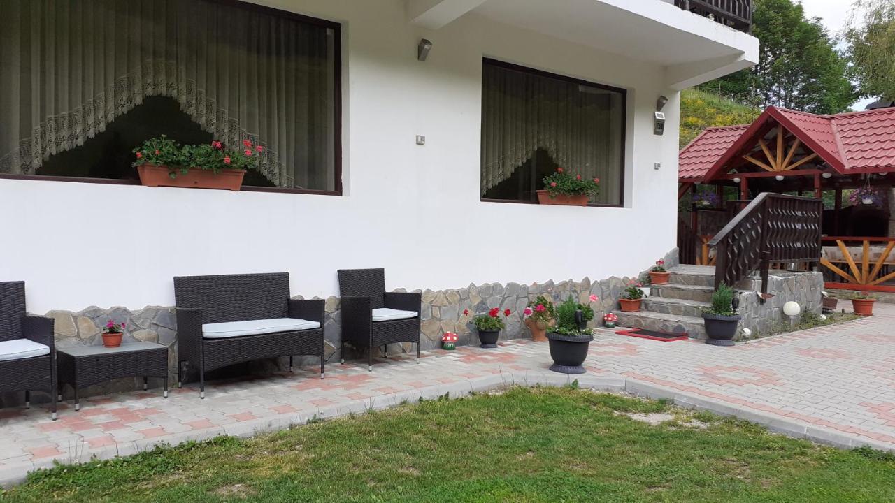 La Cascade 2 Otel Moeciu De Sus Dış mekan fotoğraf