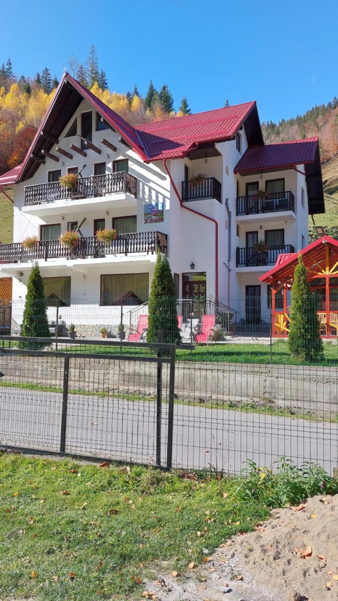 La Cascade 2 Otel Moeciu De Sus Dış mekan fotoğraf