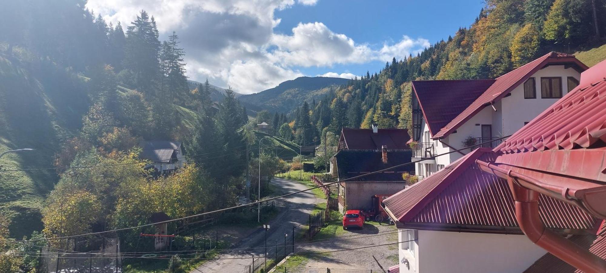 La Cascade 2 Otel Moeciu De Sus Dış mekan fotoğraf
