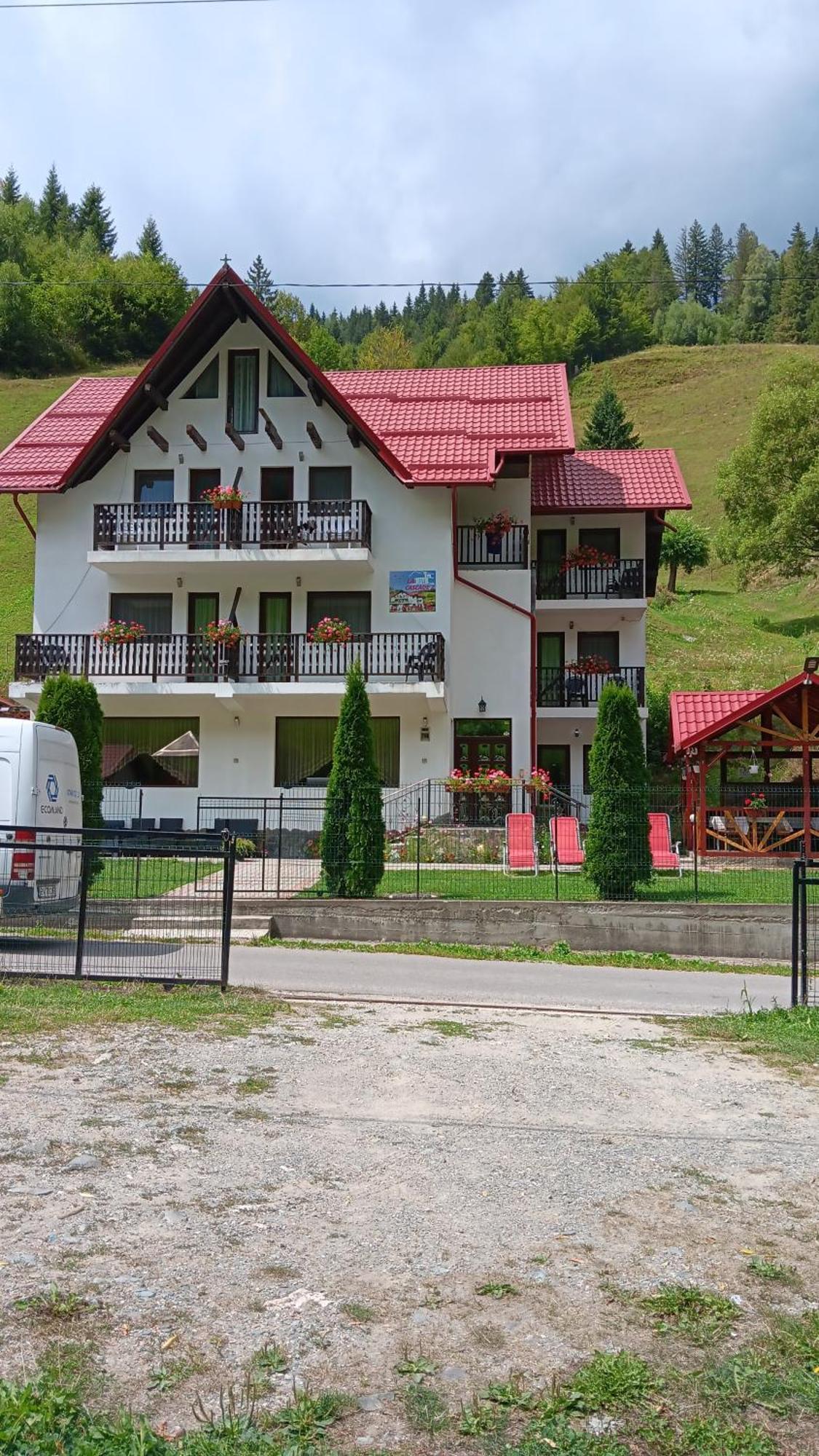 La Cascade 2 Otel Moeciu De Sus Dış mekan fotoğraf