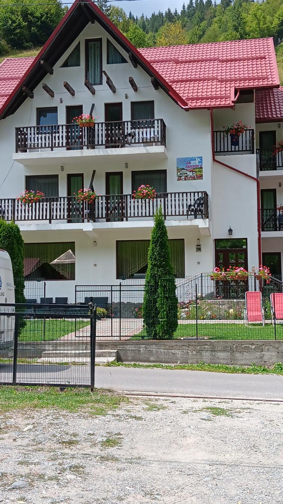 La Cascade 2 Otel Moeciu De Sus Dış mekan fotoğraf